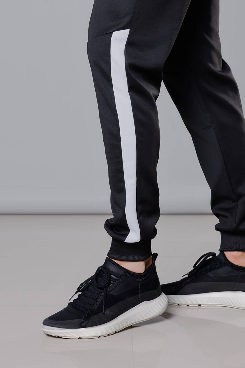 Černo-bílé pánské teplákové kalhoty se vsadkami (8K172) odcienie czerni XL