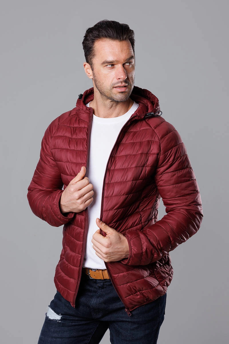 Pánska prešívaná bunda vo vínovej bordovej farbe s kapucňou (HM112-6) odstíny červené XL