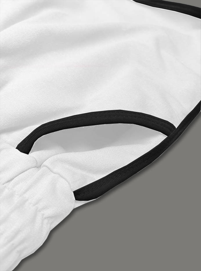 Bílé dámské šortky s kontrastní lemovkou (8K208-1) Barva: odcienie bieli, Velikost: S (36)