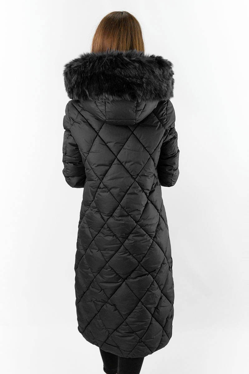 Dlouhá černá dámská zimní bunda s kapucí (7688) odcienie czerni L (40)