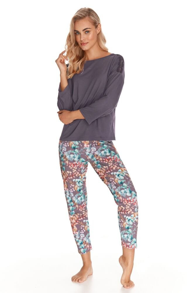 Dámské pyžamo model 17608176 tmavě fialové - Taro Barva: fialová, Velikost: XL