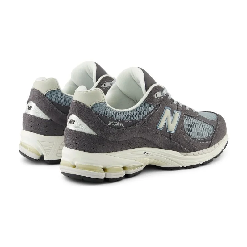 Unisex športová obuv New Balance M2002RFB 39,5