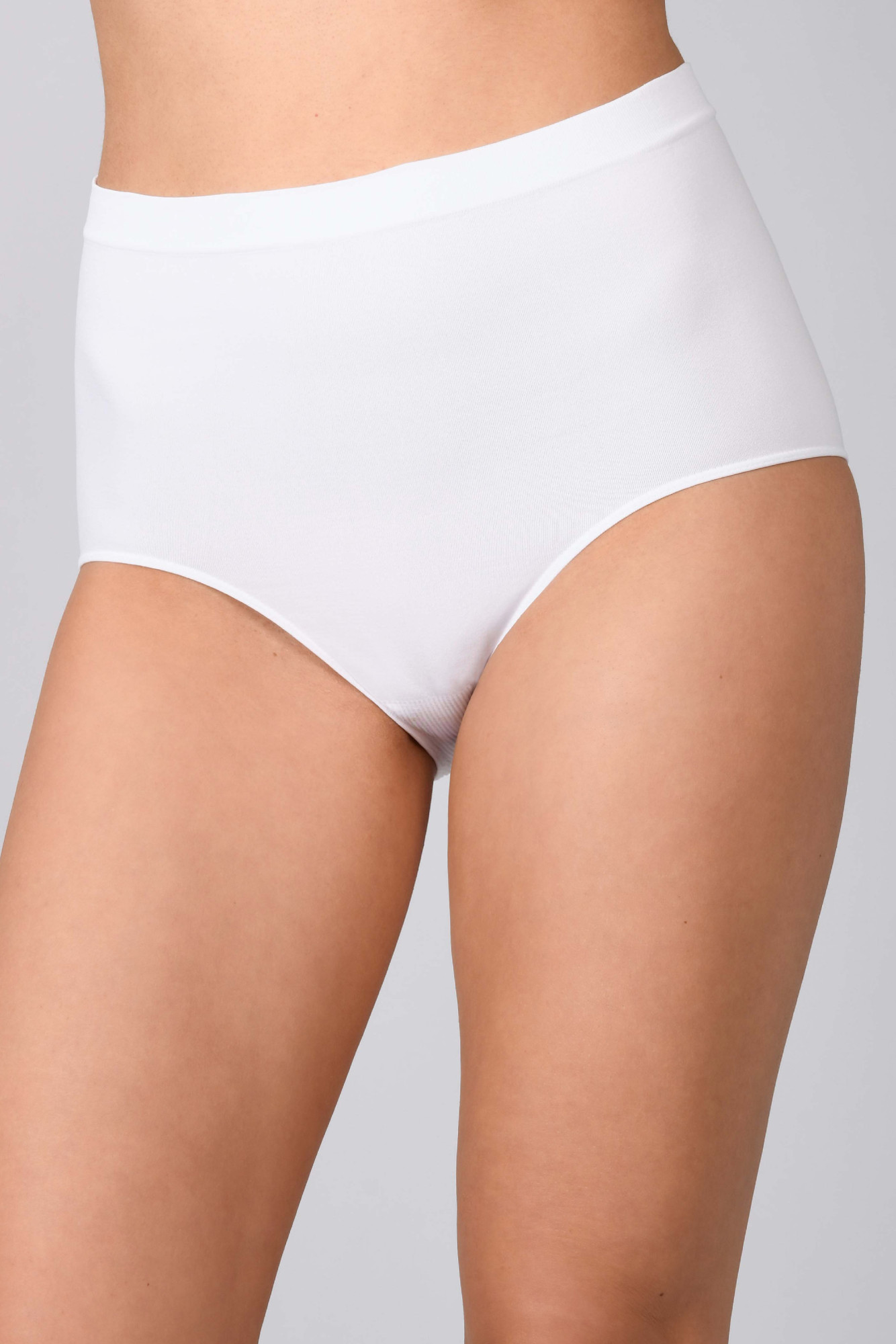 Kalhotky s vysokým pasem bezešvé Barva: model 13724992 - Intimidea Bílá, velikost M/L