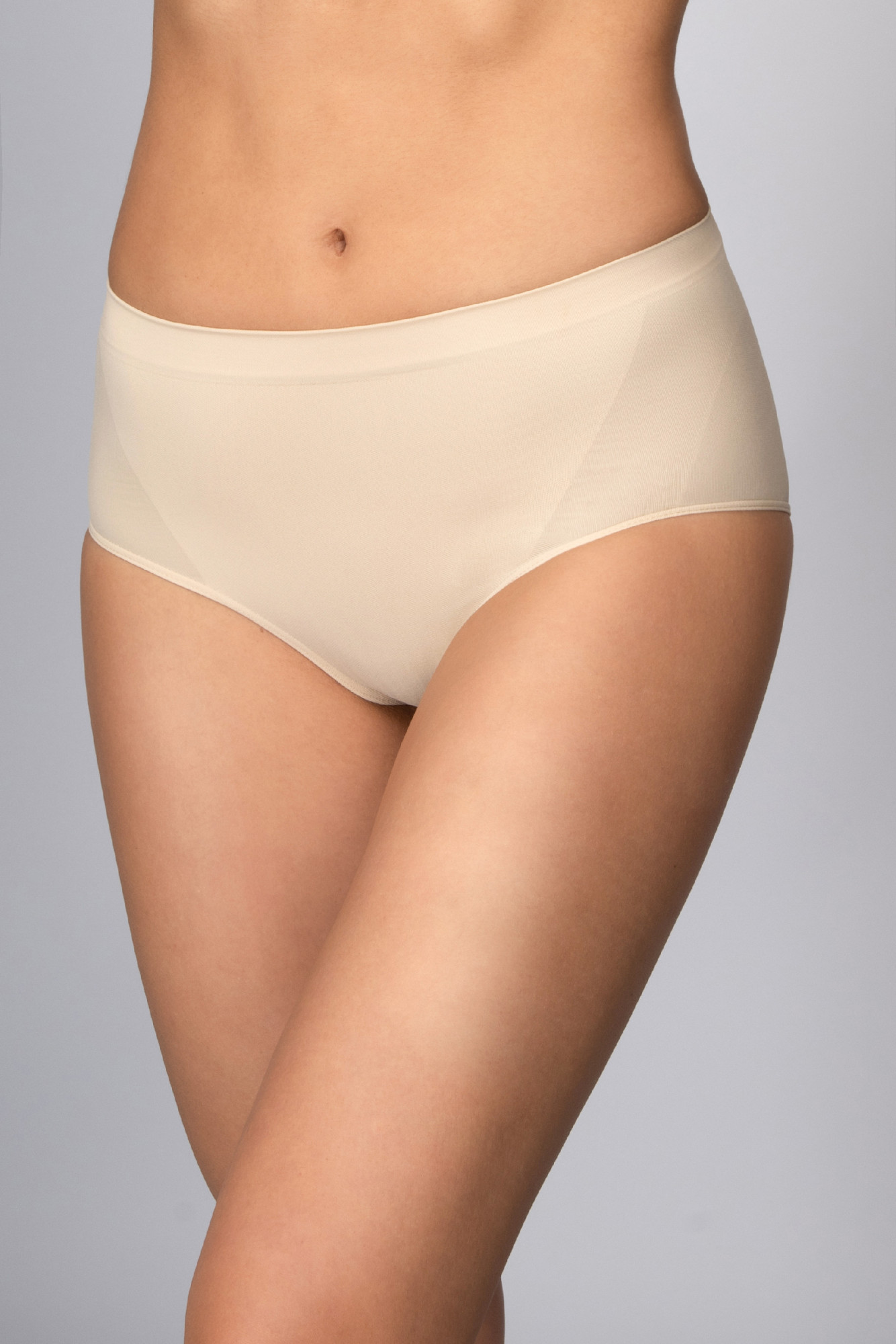 Kalhotky stahovací klasického střihu bezešvé Slip Bodyeffect Eco Barva: Tělová, Velikost S/M