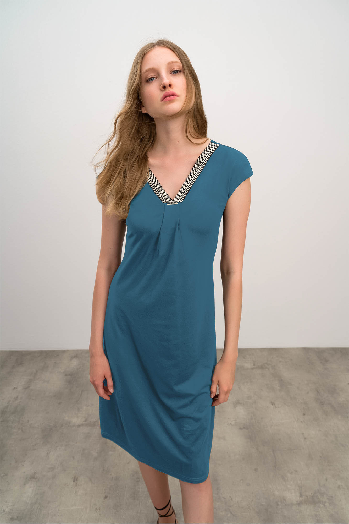 Elegantní dámské šaty BLUE MOROCCAN 6XL model 17161481 - Vamp