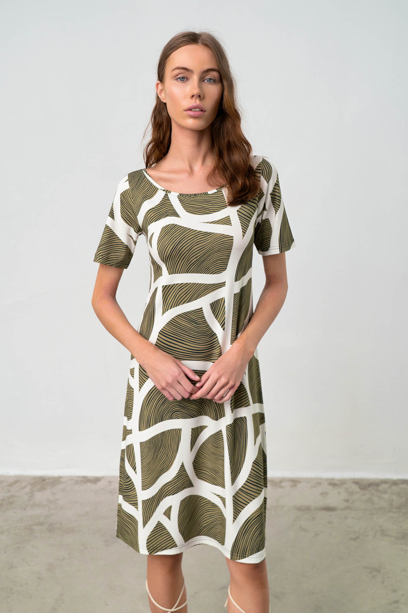 Vamp - Elegantní letní šaty – Linnea 18383 - Vamp Barva: green oil, Velikost: XL