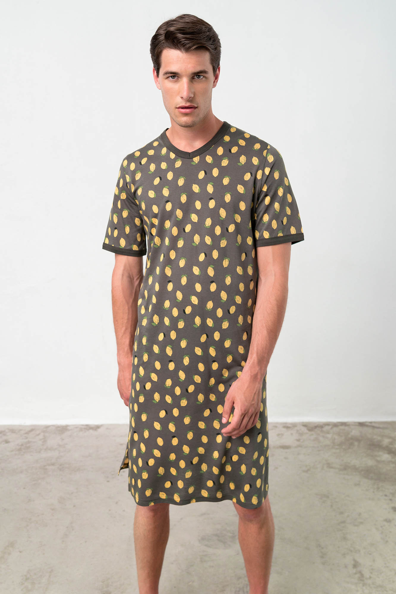 Vamp - Pohodlná pánská noční košile 18613 - Vamp Barva: gray plum, Velikost: XL