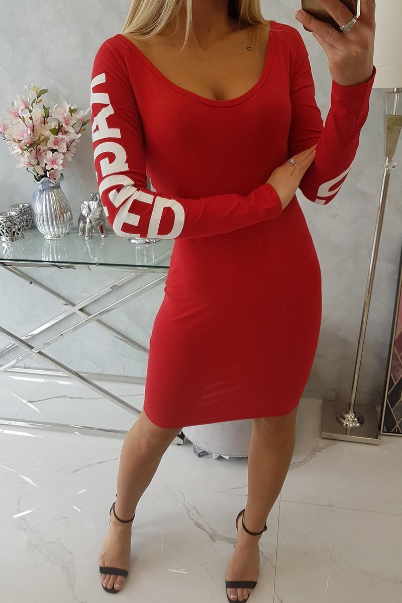 Otrhané červené šaty UNI