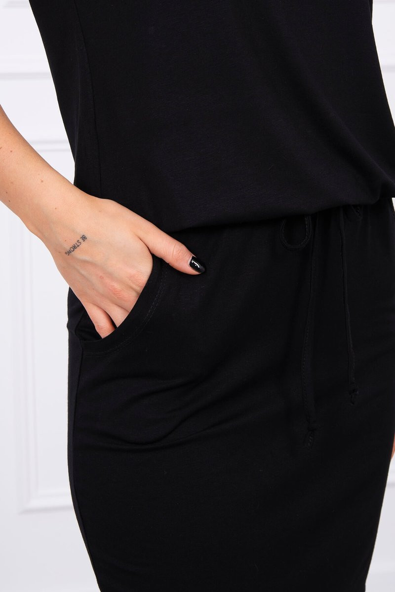 Viskózové šaty s krátkým rukávem v pase černé UNI