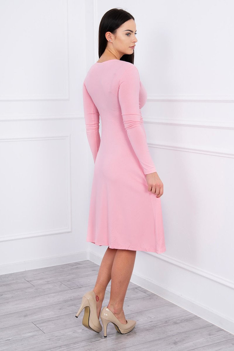 Šaty s průstřihem pod prsy pudrově růžové XL