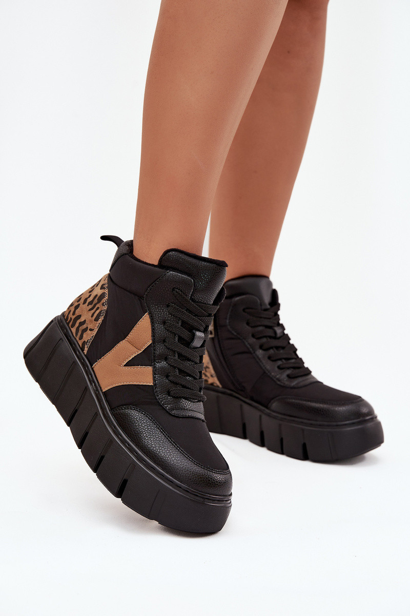 Kožené dámské kozačky na platformě vyhřívané Vinceza 66838 Černé 39