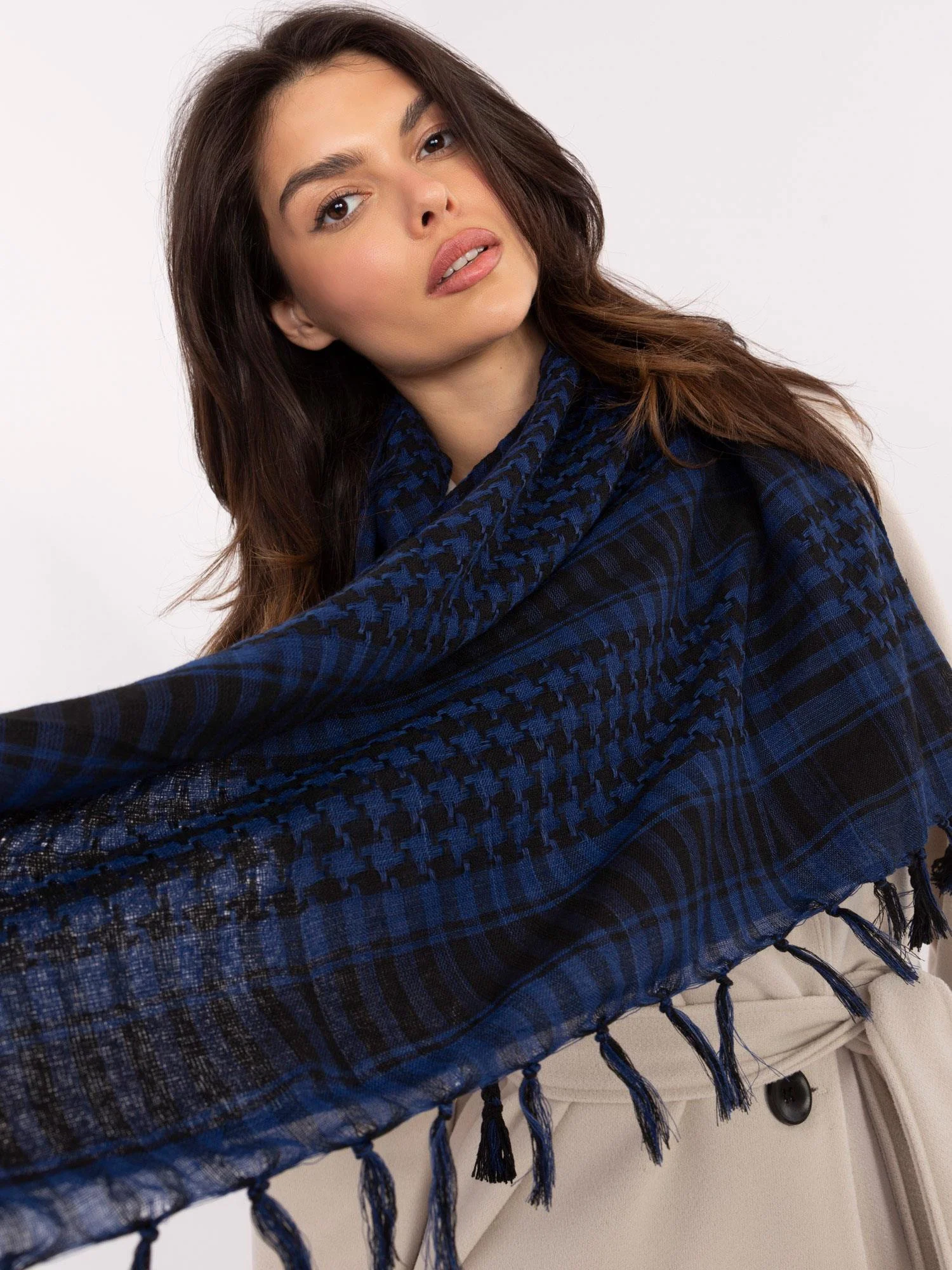 Prak AT CH ARAFAT.37 čierny a tmavomodrý jedna velikost