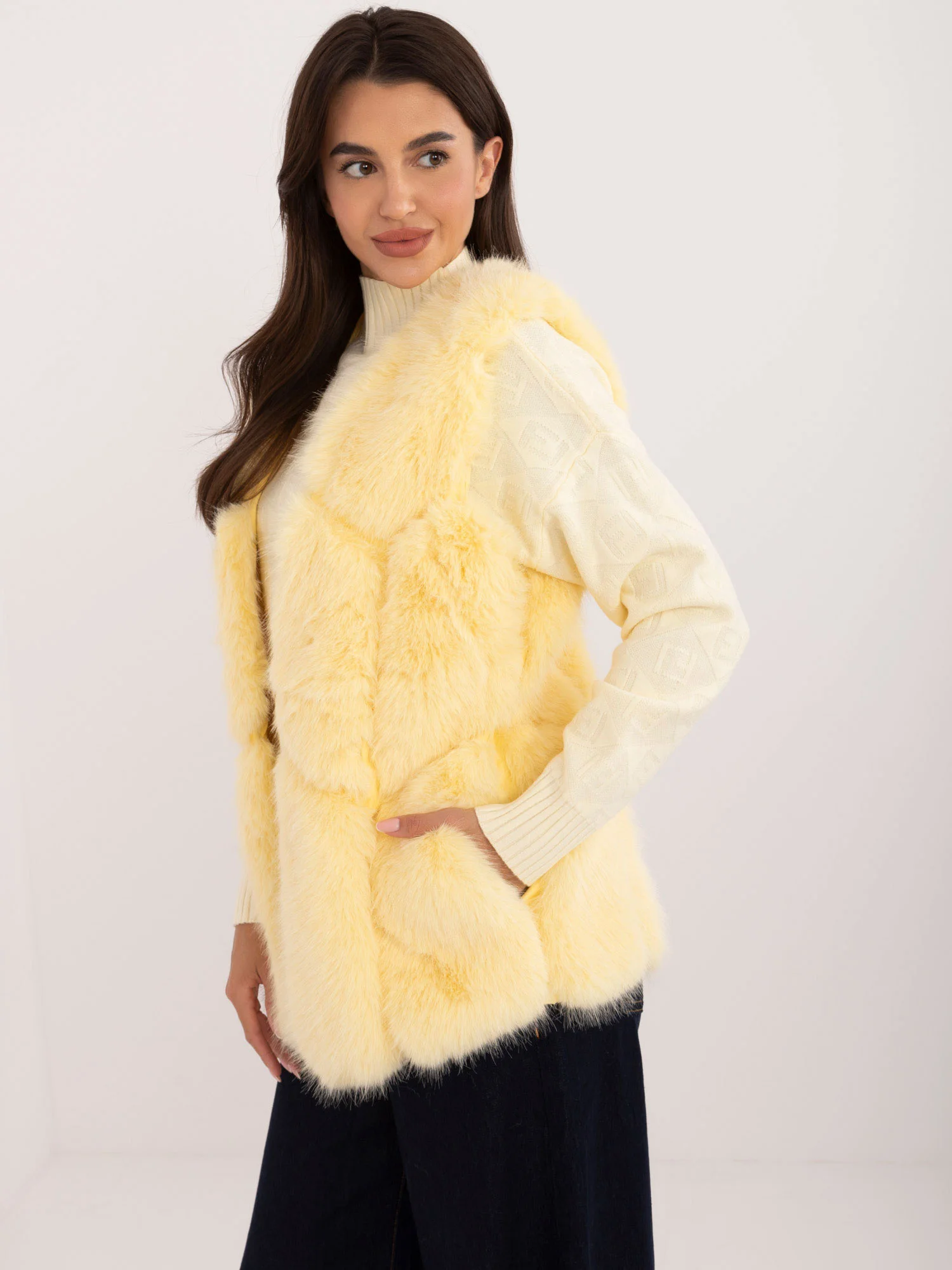Vesta AT KZ 2375.00P světle žlutá M/L (obrázek 10)
