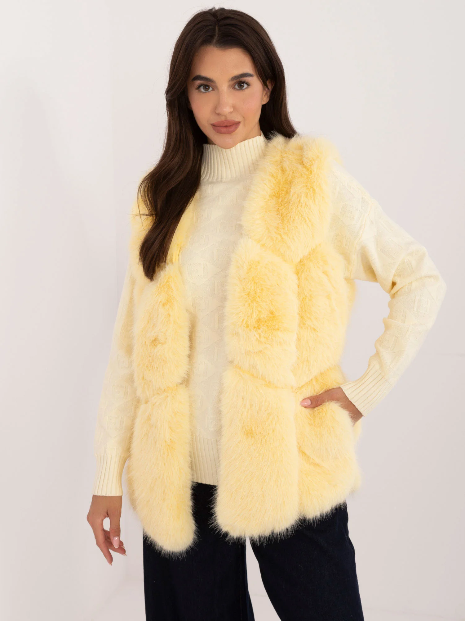 Vesta AT KZ 2375.00P světle žlutá M/L (obrázek 11)