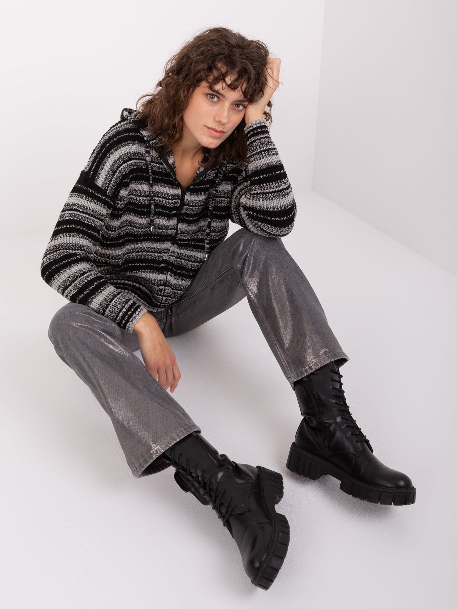 Jumper BA SW 8000.56P šedý černý jedna velikost (obrázek 5)