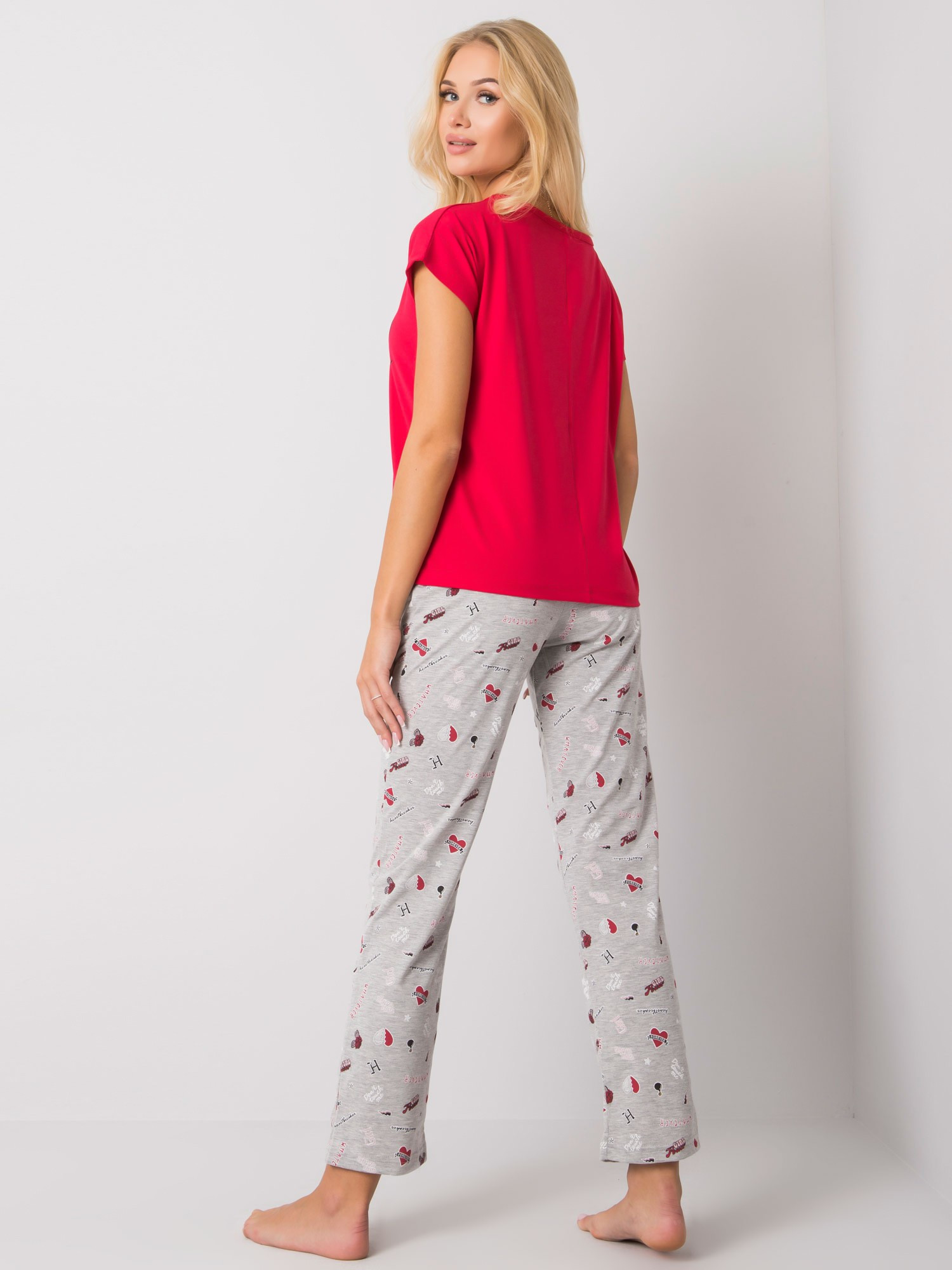 Dámske vzorované červené pyžamo XL