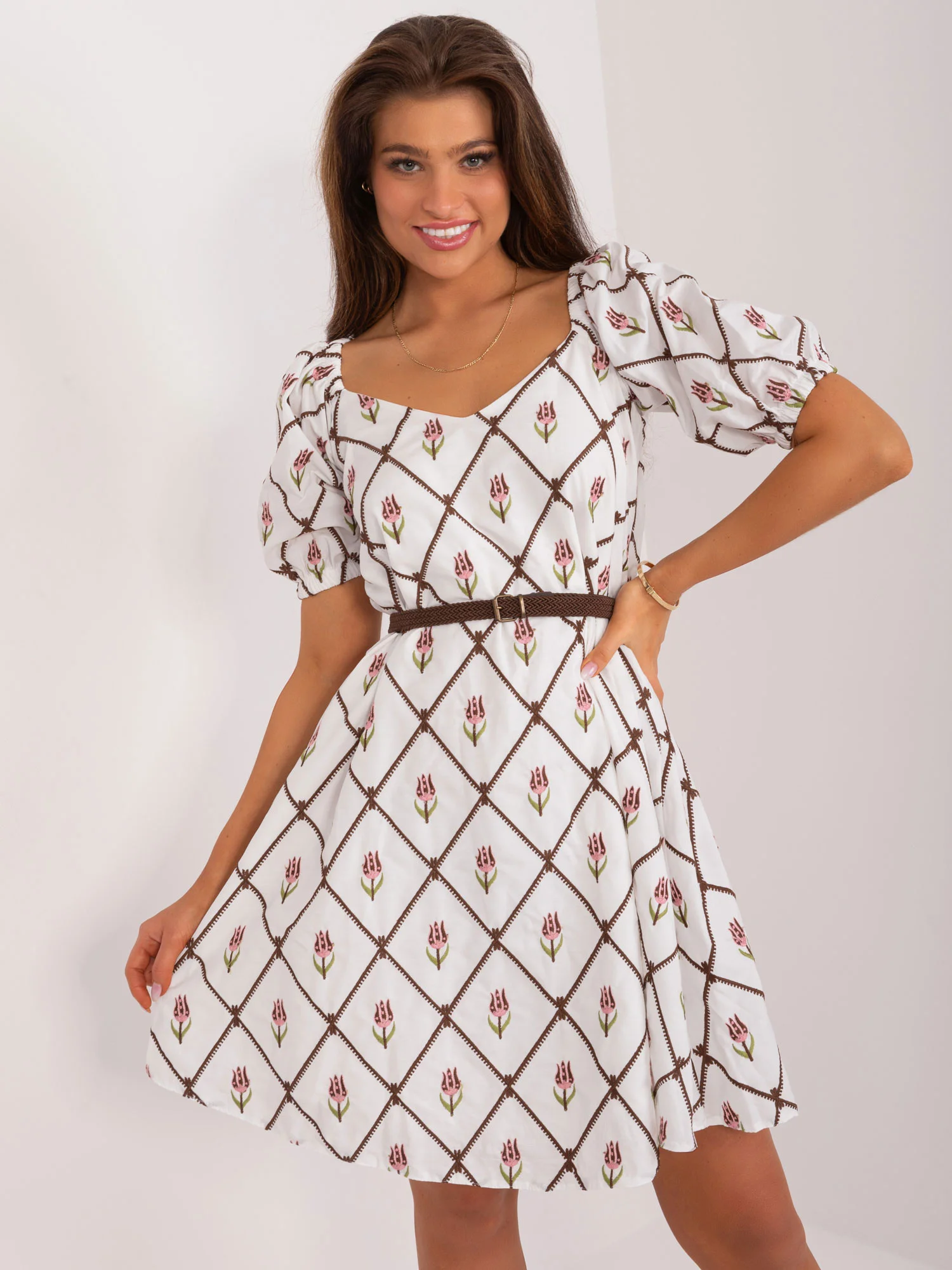 LK SK 509406 šaty.31 bílo-hnědá S/M (obrázek 3)