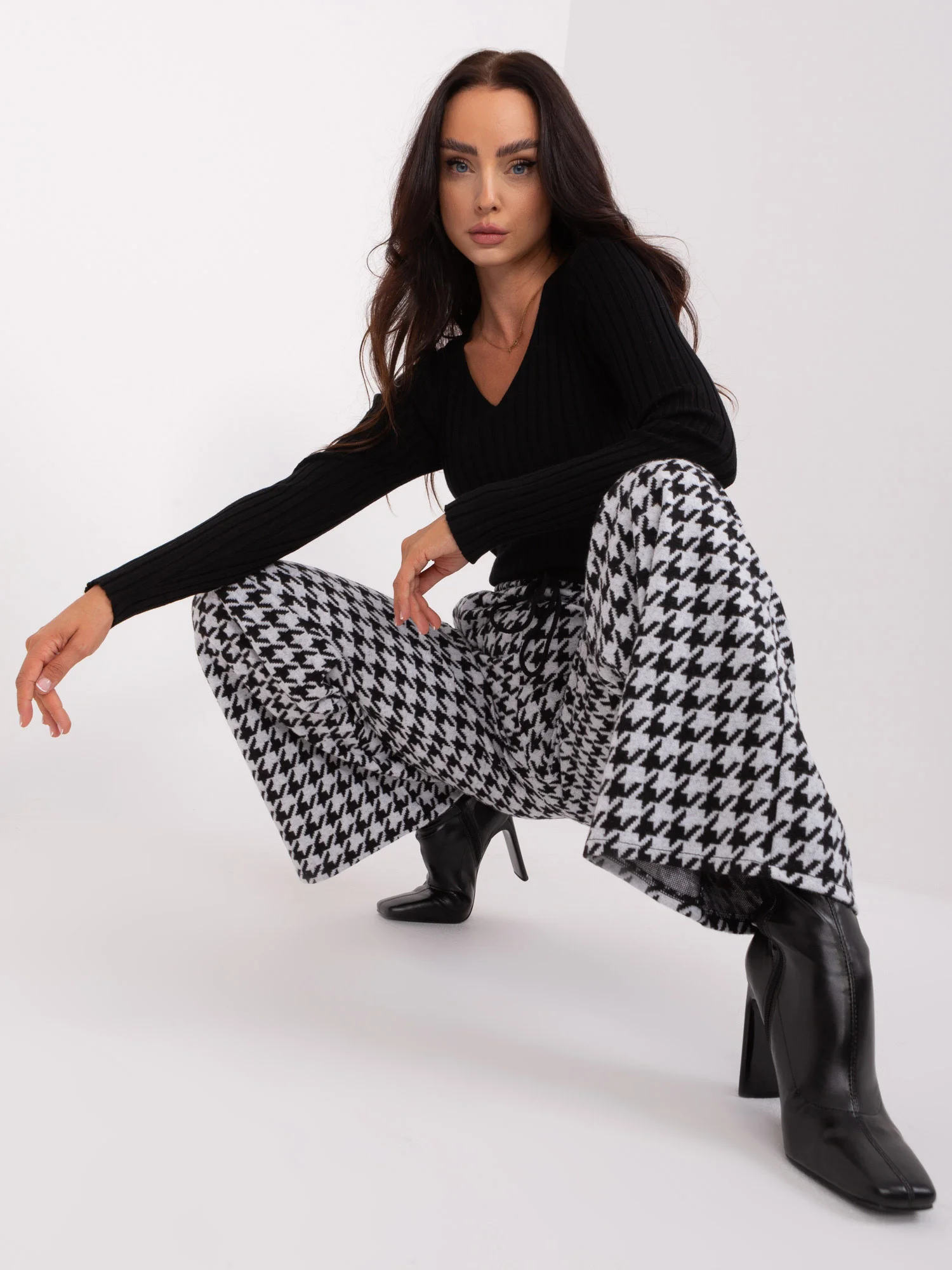 Kalhoty LK SP 509429.87 černobílých L/XL