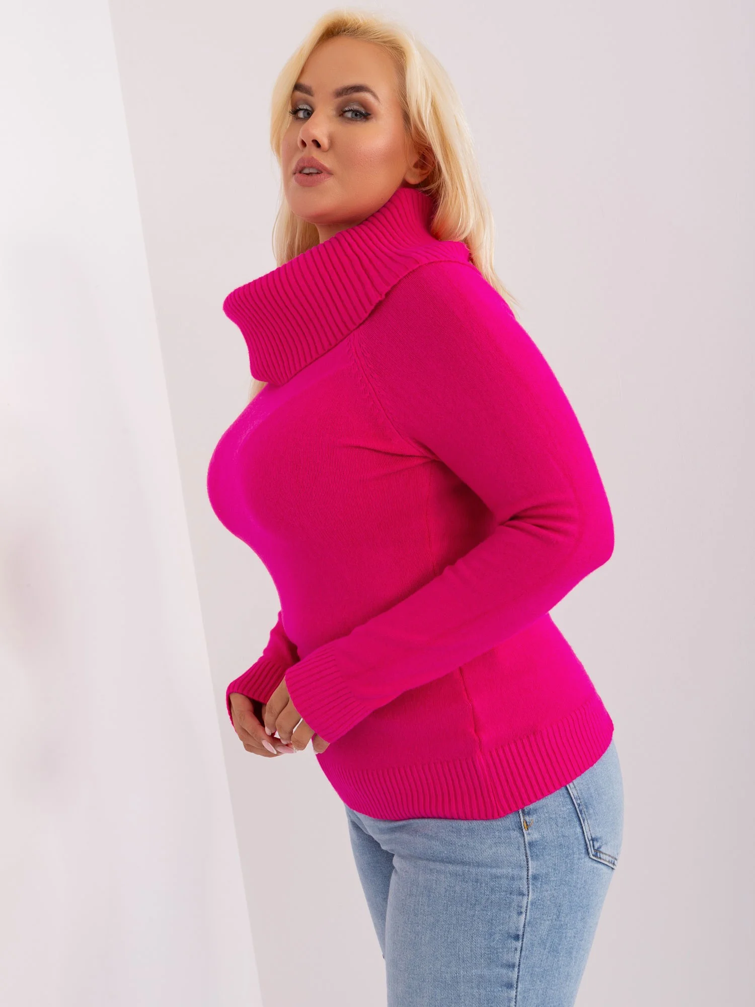 PM SW PM724 jumper.26P fuchsiová M/L (obrázek 8)