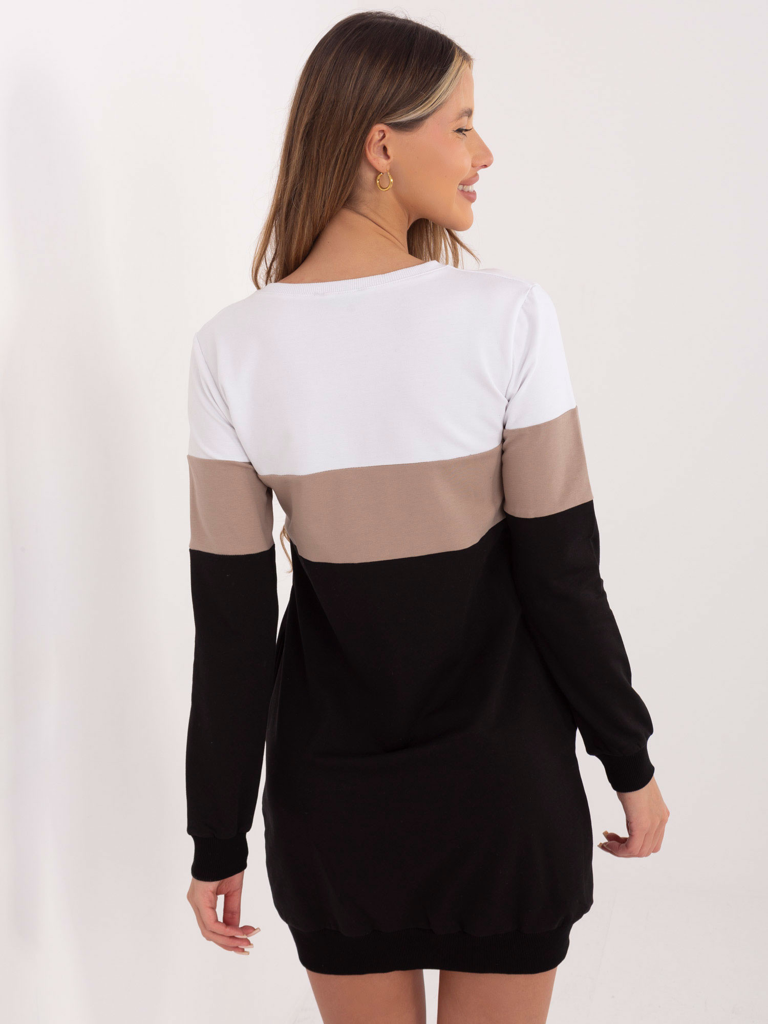Šaty RV SK 5869.04 bílo-černé M (obrázek 11)