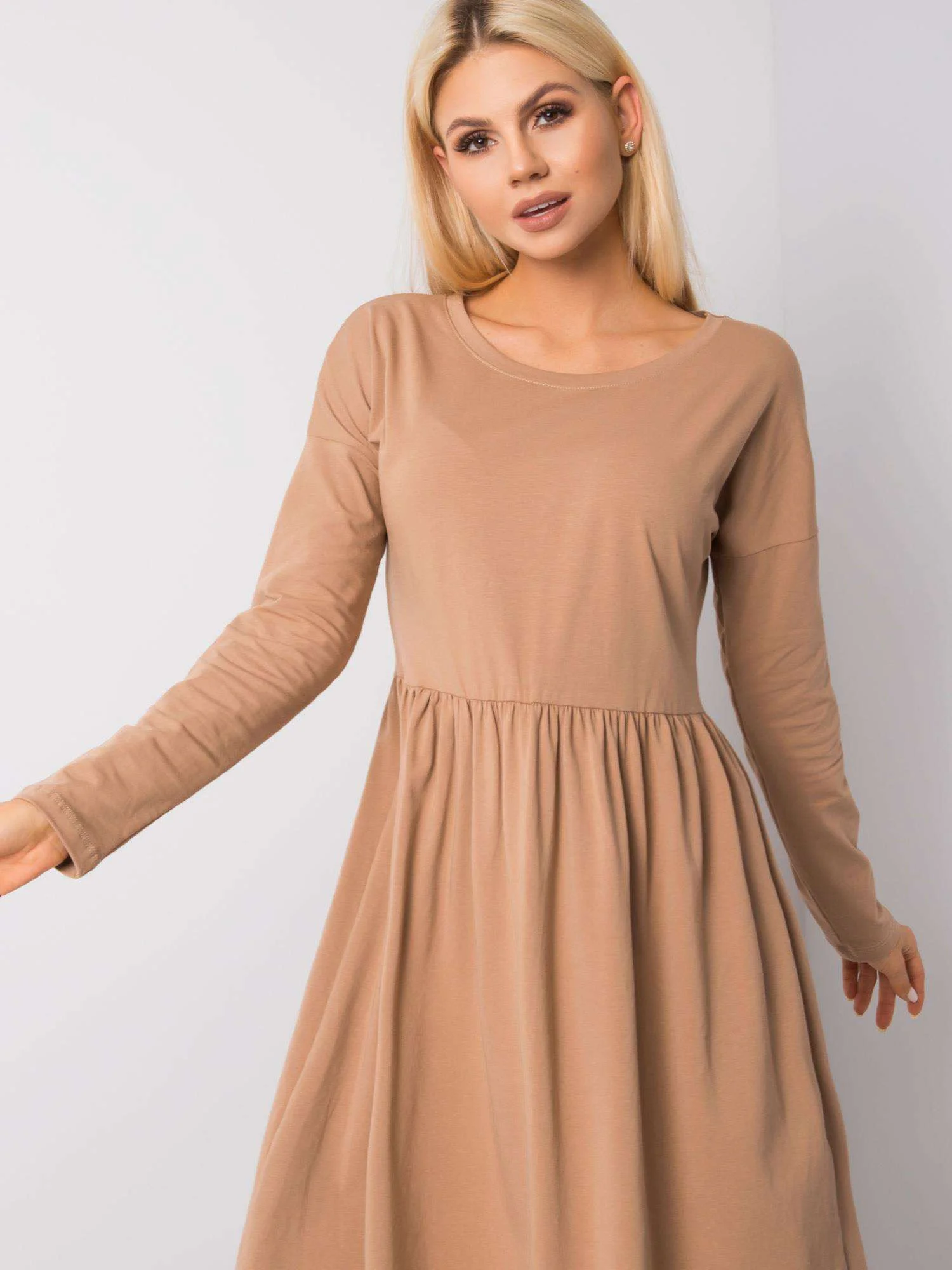 Šaty RV SK 5889.41P velbloud M (obrázek 7)