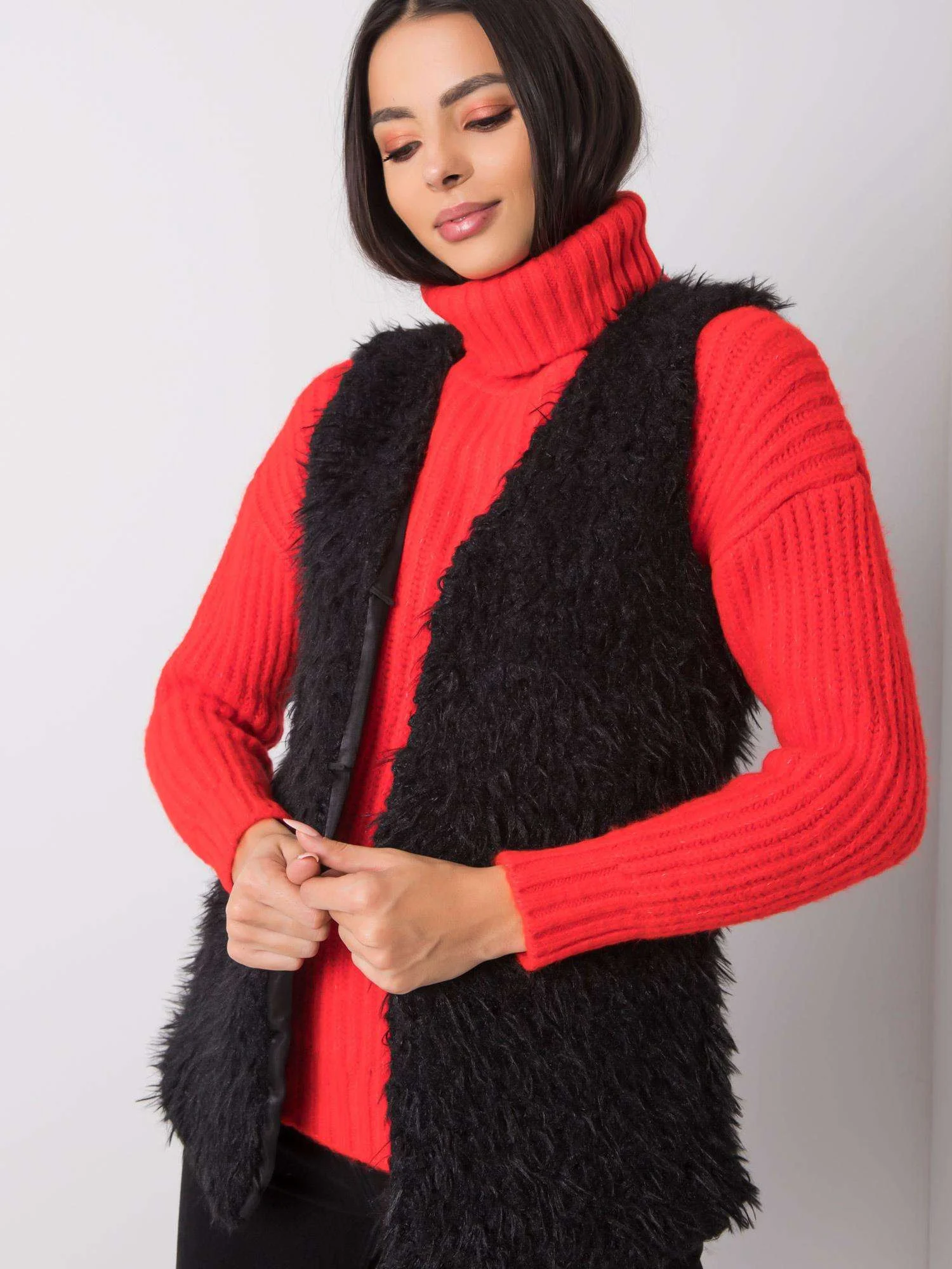 Vesta TW KZ 1402.10P čierna L