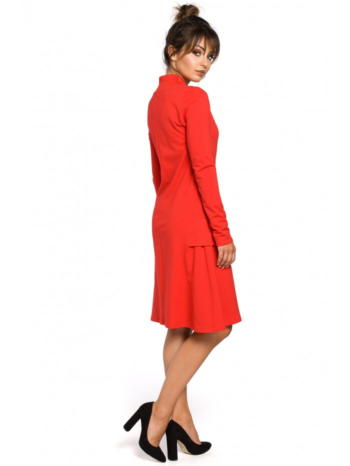model 15096801 Trapézové šaty s žebrovaným lemováním červené EU S - BE