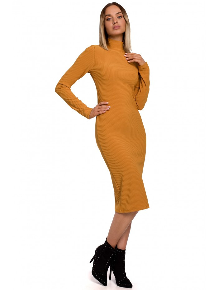 model 18002972 Pletené šaty s rolákem - tmavě žluté EU L