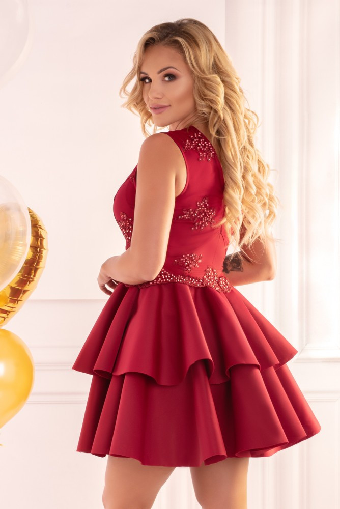 Karieela Vínově červené šaty - Merribel Velikost: XL