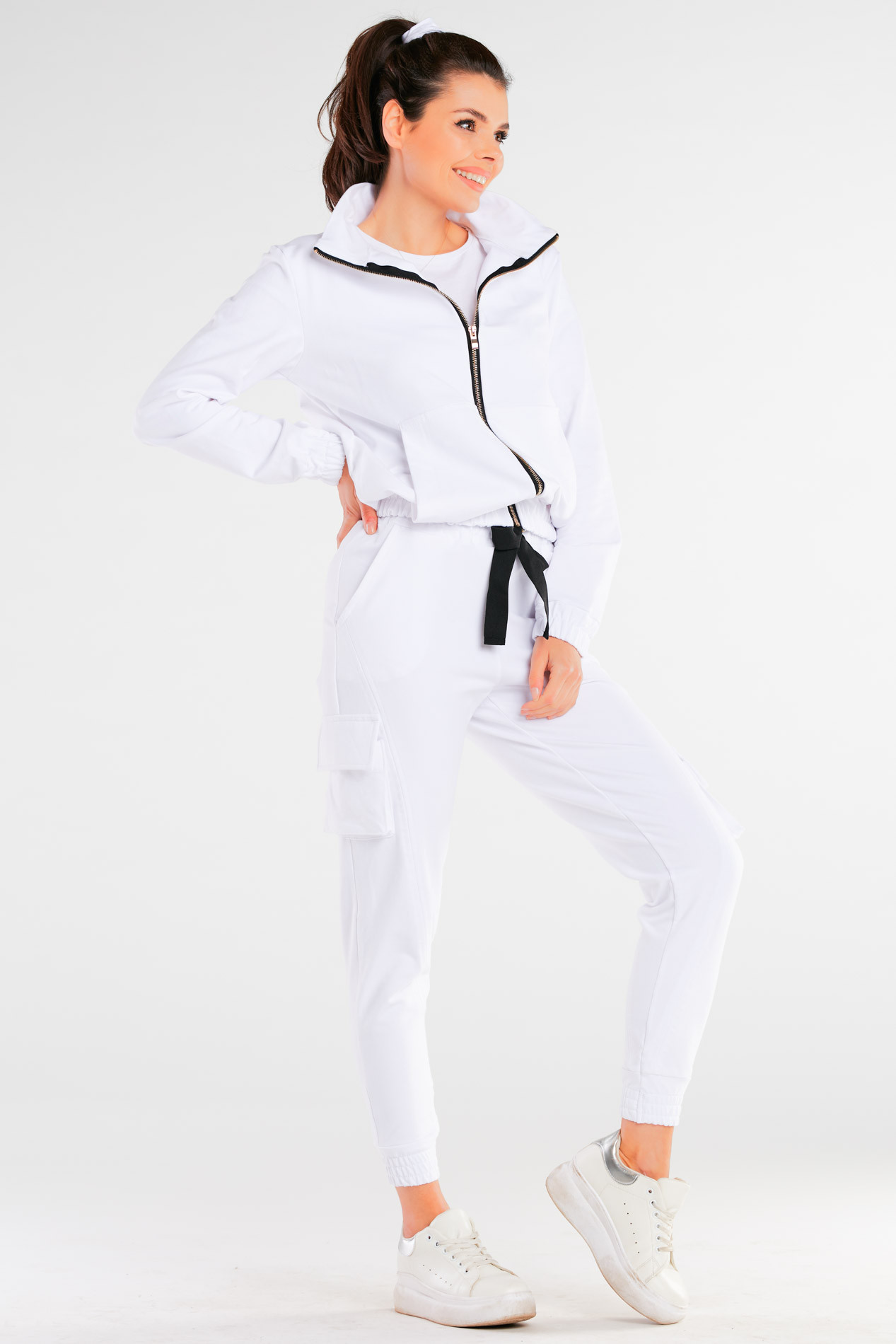 Kalhoty model 17218530 White L/XL - Infinite You