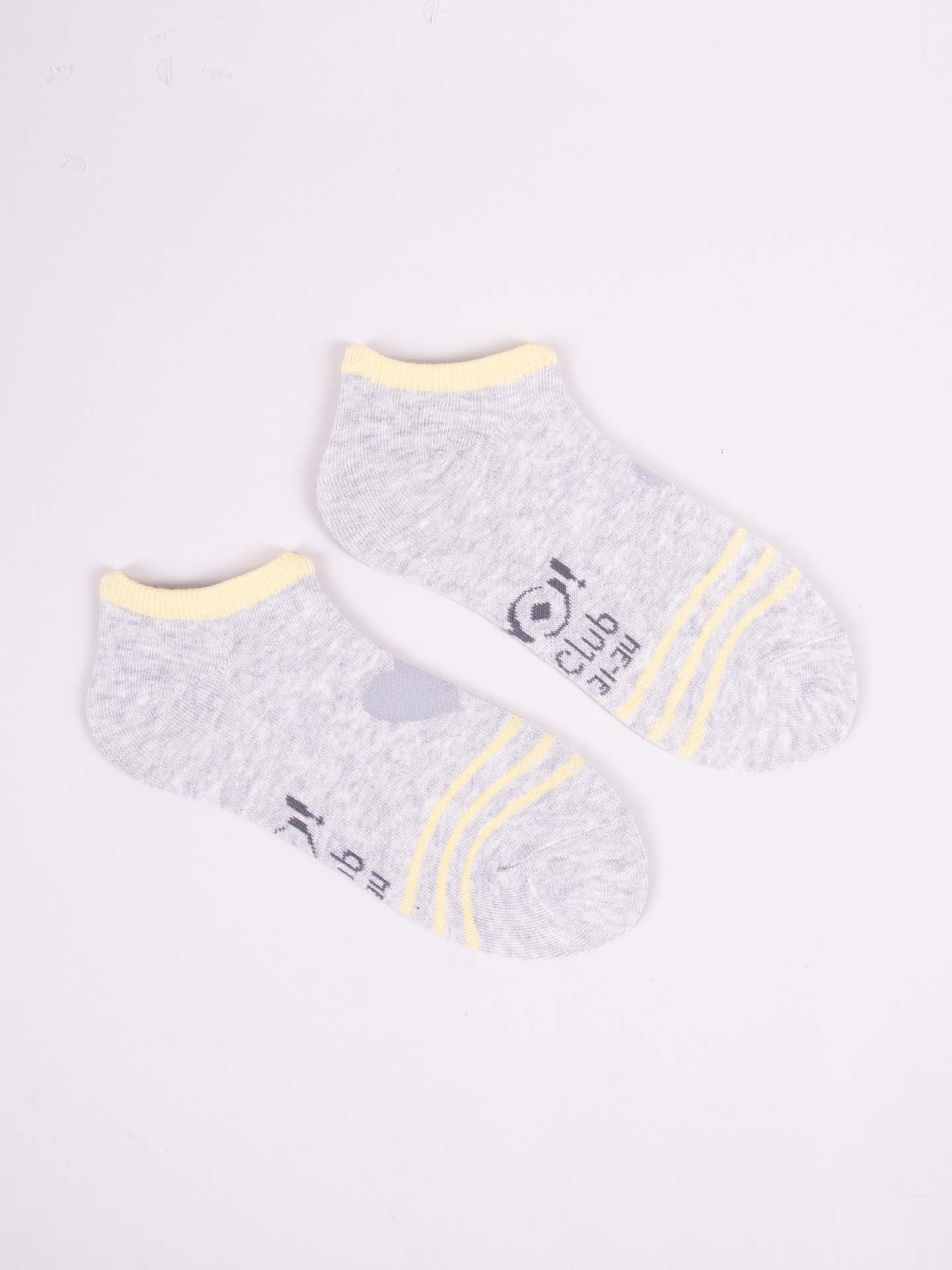 Yoclub Dívčí kotníkové bavlněné ponožky Vzory Barvy 6-pack SKS-0008G-AA00-002 Vícebarevné 35-38