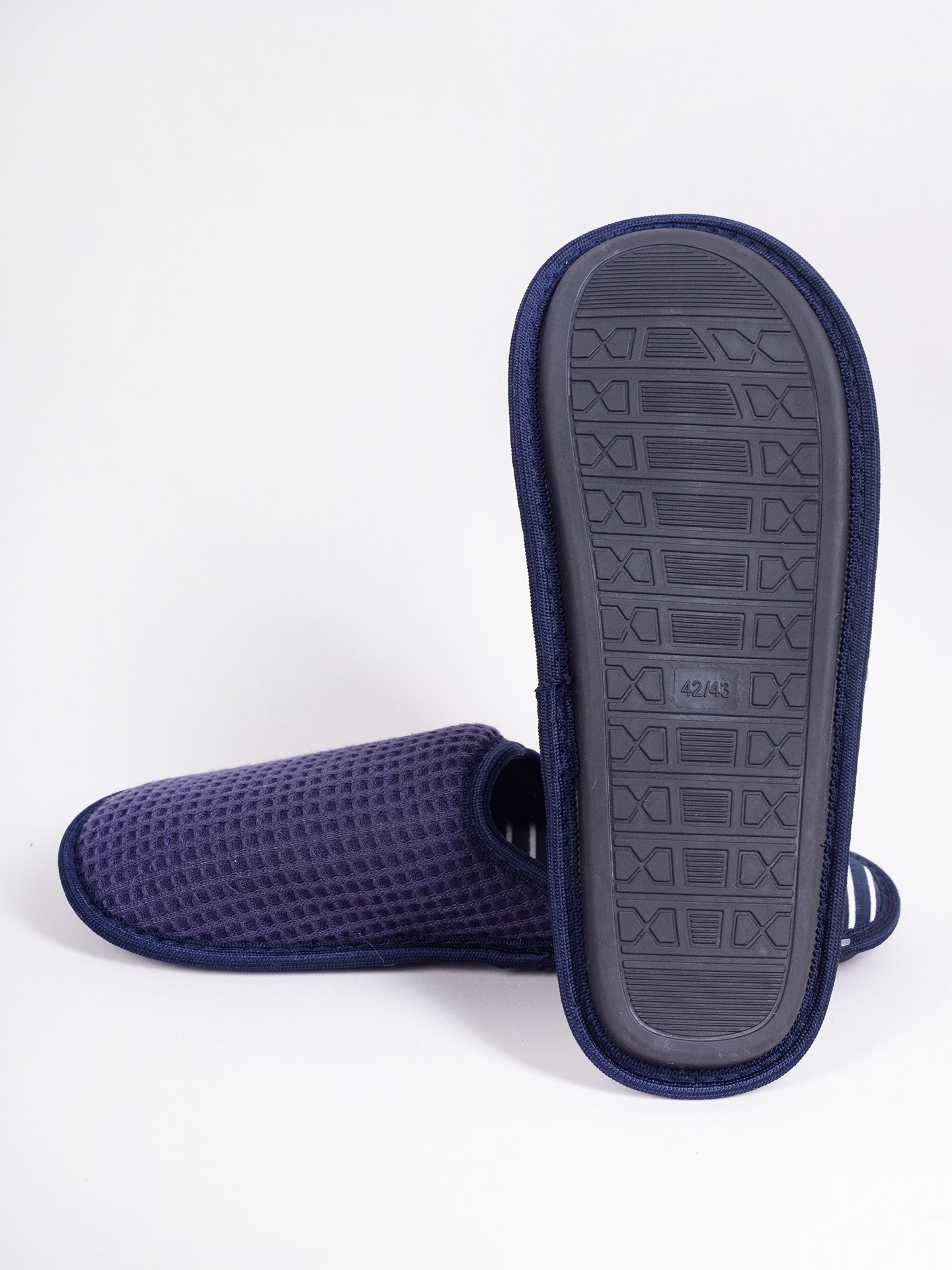 Men's Slippers model 17957924 Navy Blue 4243 - Yoclub