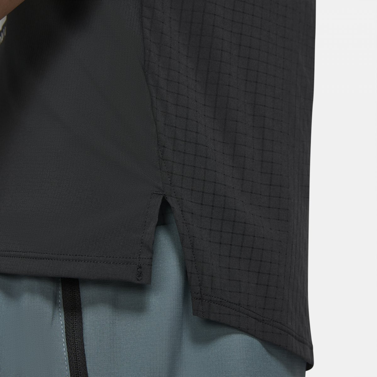 Tričko Nike Dri-FIT Rise 365 CZ9050-010 Black/Grey XL