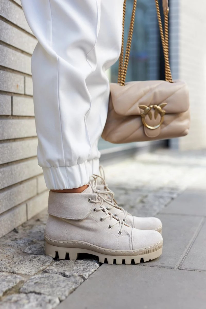 Semišové boty Trapper Tiered Světle šedá Dalles 37