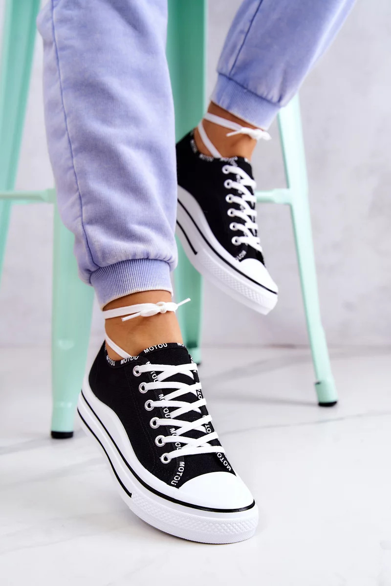 Dámské zavazováním tenisky Černá Menifee 38