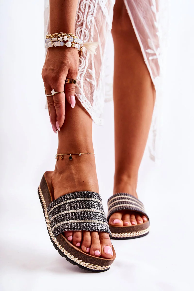 Dámské klasické pantofle s řetízkem Černá Maddy 36