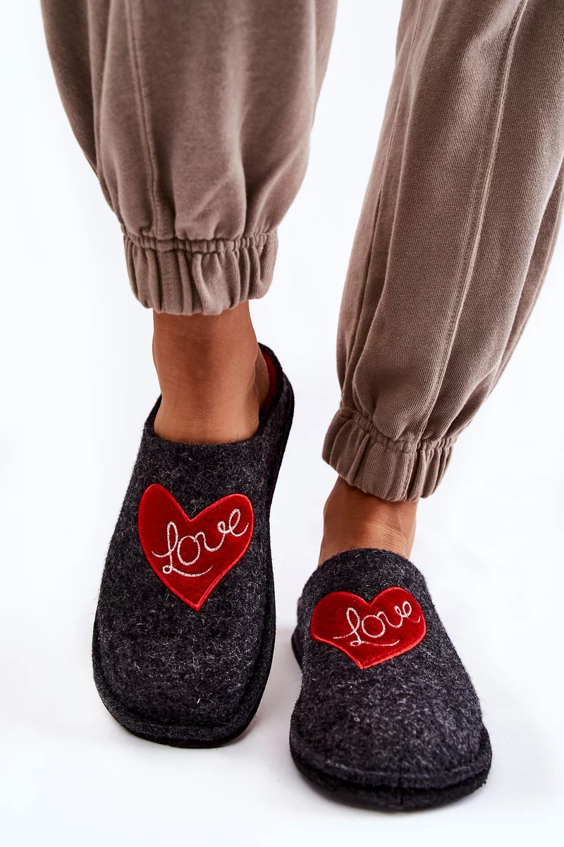 Domácí pantofle Big Star KK276019 Černá a červená 37