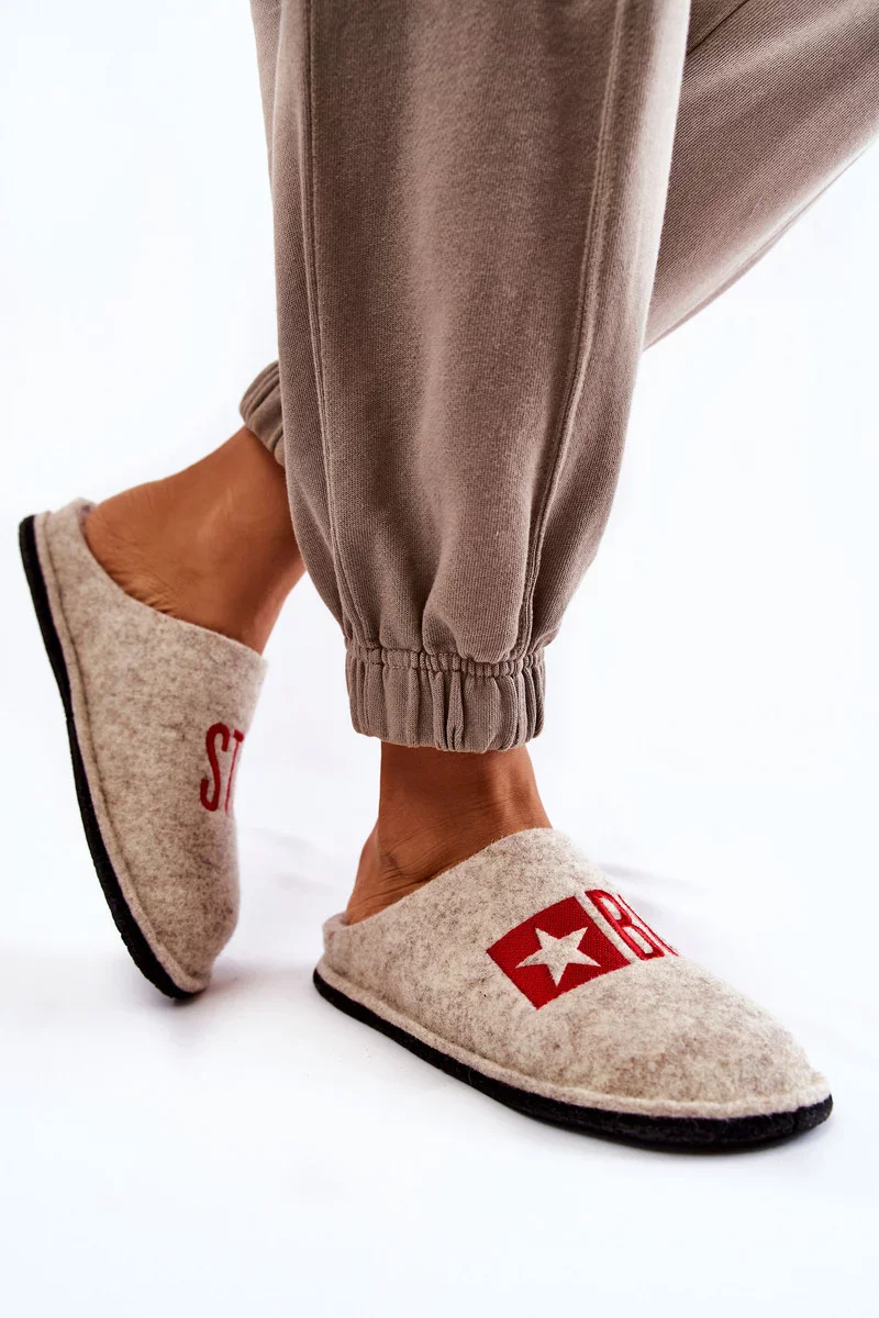 Domácí pantofle Big Star KK276021 Béžová 40