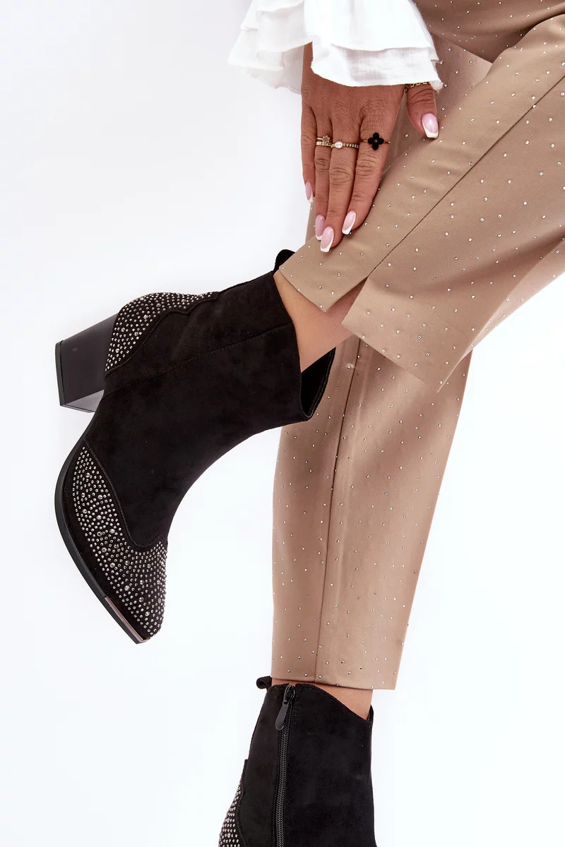 Dámske zdobené kovbojské čižmy na vysokom podpätku čierne Eleduana 39