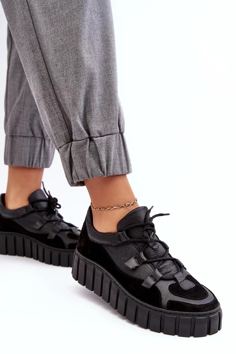 Dámská kožená sportovní obuv na platformě Zazoo Black 39 Dámská kožená sportovní obuv na platformě Zazoo Black 39