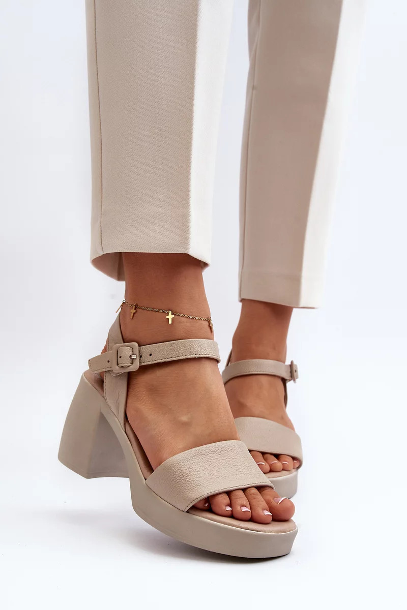 Dámske kožené sandále Zazoo, béžové 38