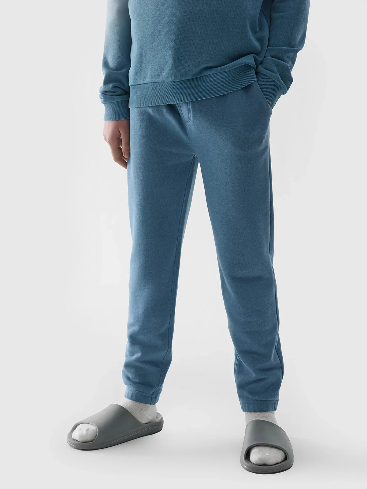 Chlapčenské tepláky 4F - modré 134