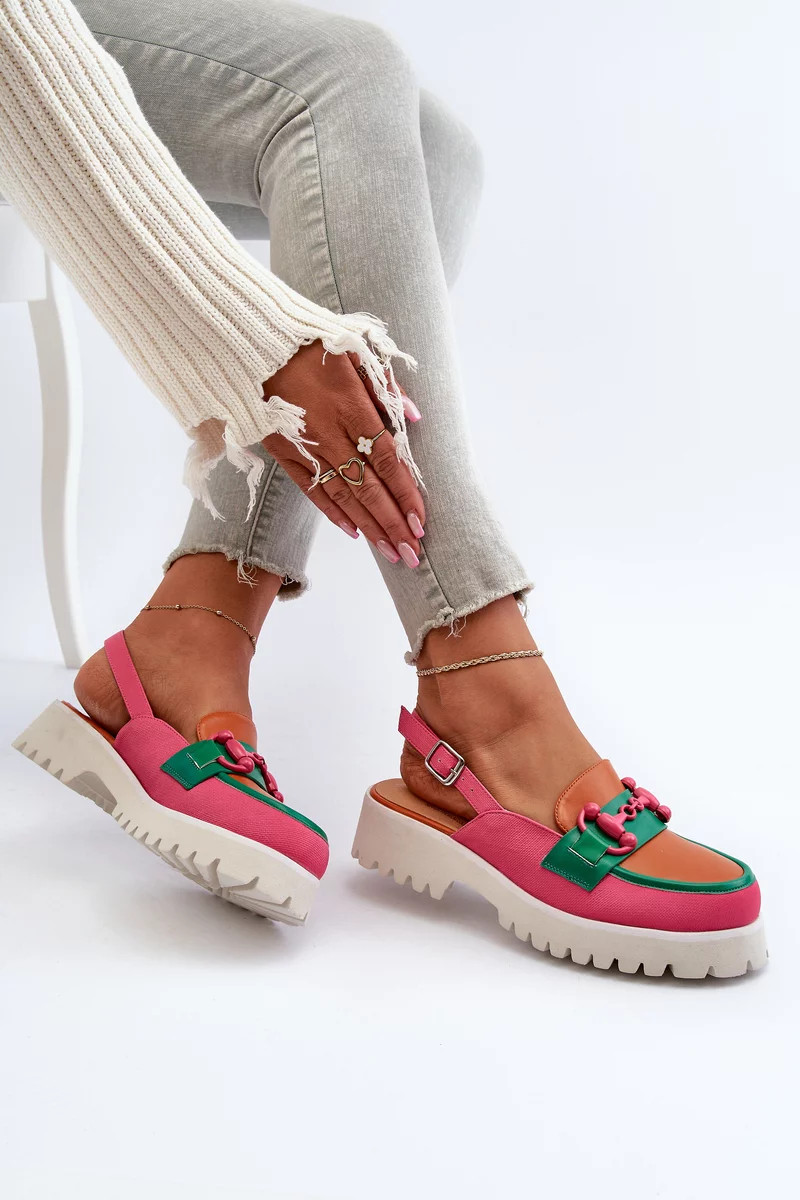 Dámske ploché sandále na podpätku s oranžovou ozdobou D&A 37