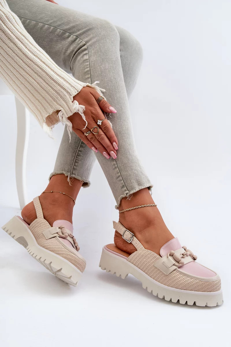 Dámske sandále na podpätku s ozdobou Béžová D&A 41