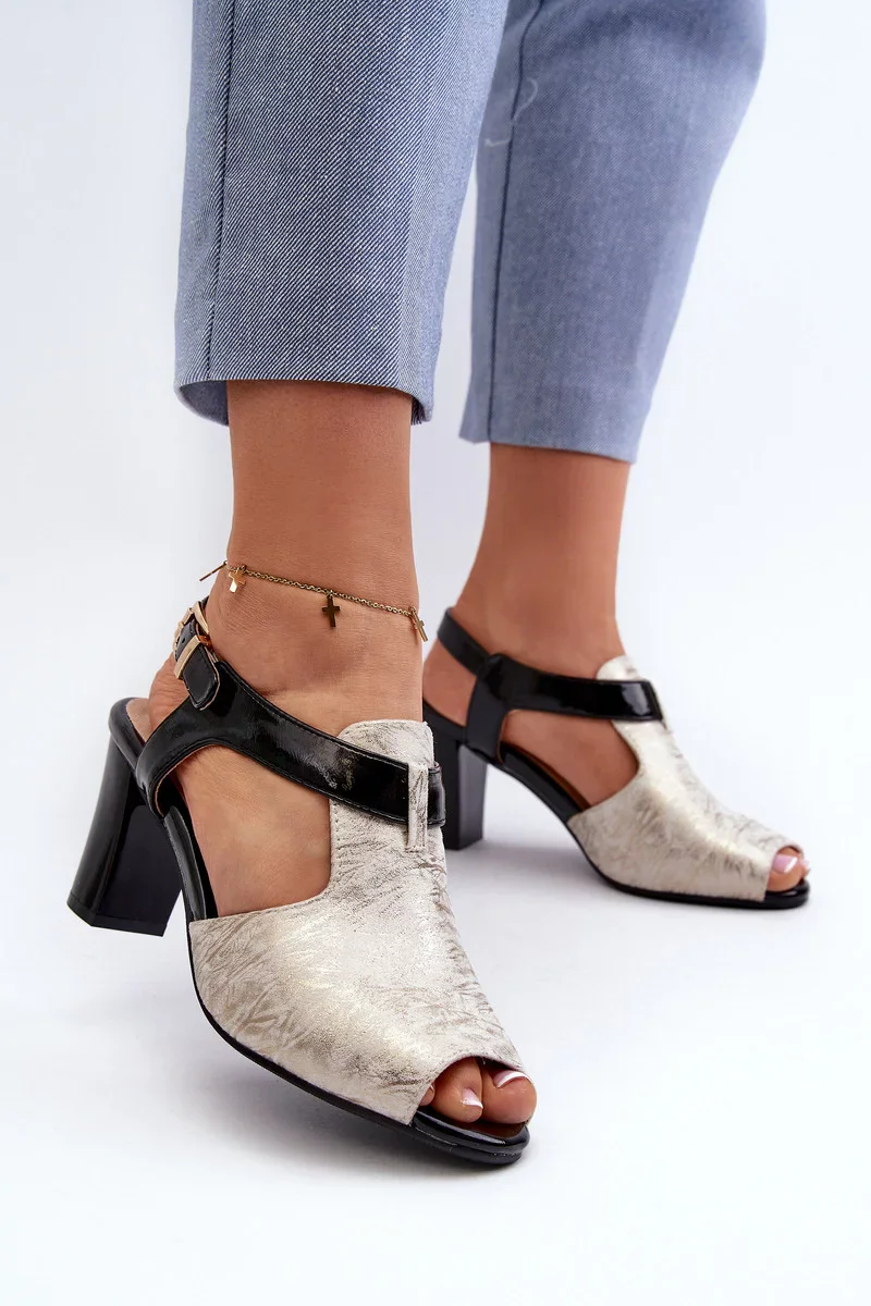 Dámske sandále na vysokom podpätku z ekokože, zlaté a čierne Queenmarie 38