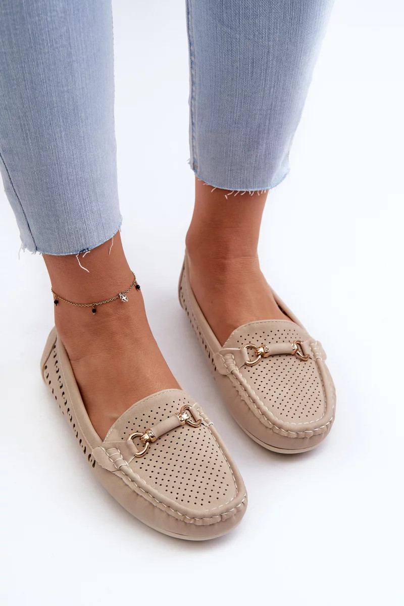 Dámske ažurové mokasíny so zdobením, béžové Kaydance 37