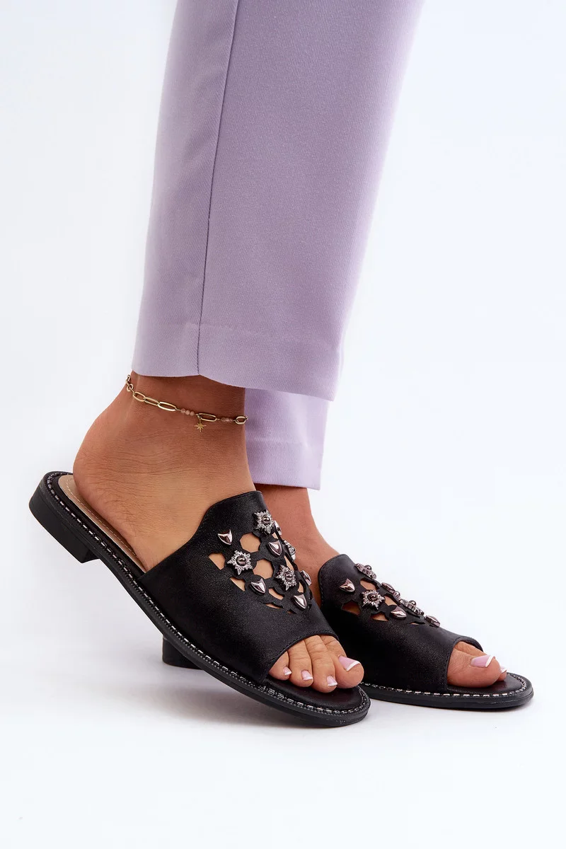 Lesklé dámske sandále s ozdobami S.Barski Black 36