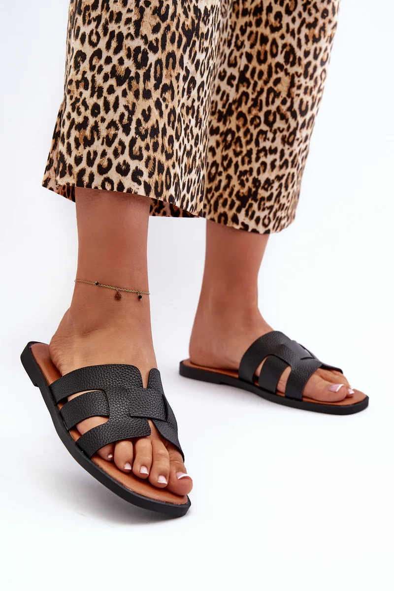 Dámske ploché papuče z ekokože, čierne Risamay 37