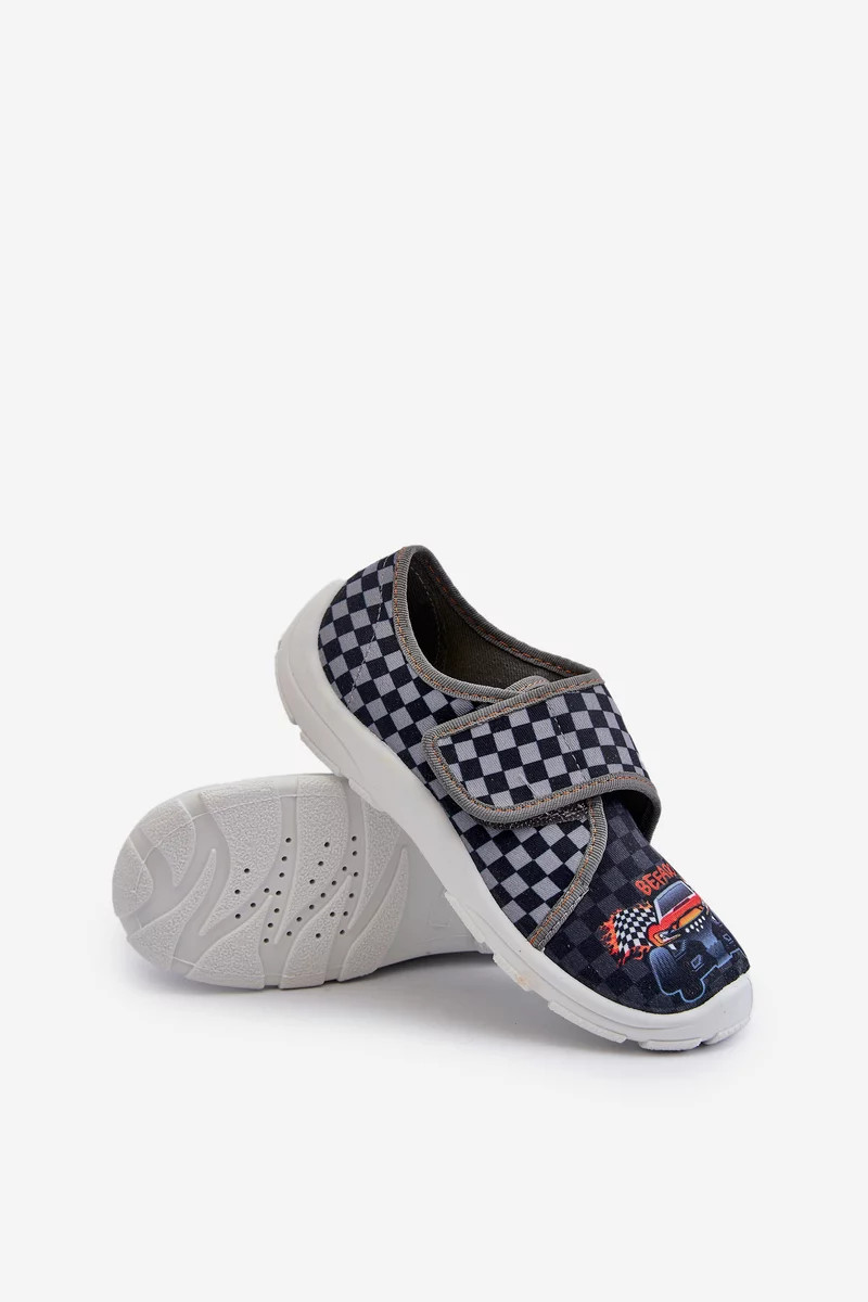 Pohodlné chlapecké pantofle na suchý zip Befado Grey Velikost: 36