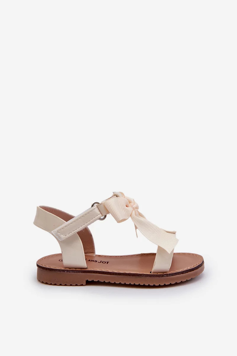 Lakované detské sandále s mašľou na suchý zips, svetlo béžové Joratia 20